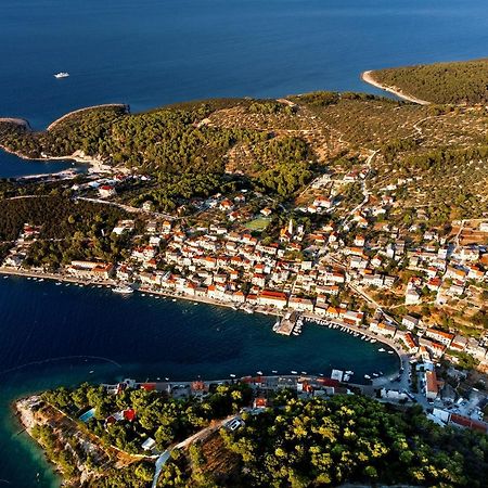 Apartmani Ada 1 Povlja  Kültér fotó