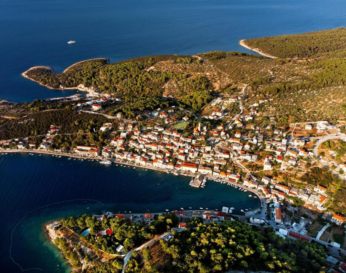 Apartmani Ada 1 Povlja  Kültér fotó